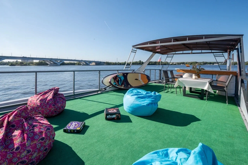 Хаусбот Маэстро