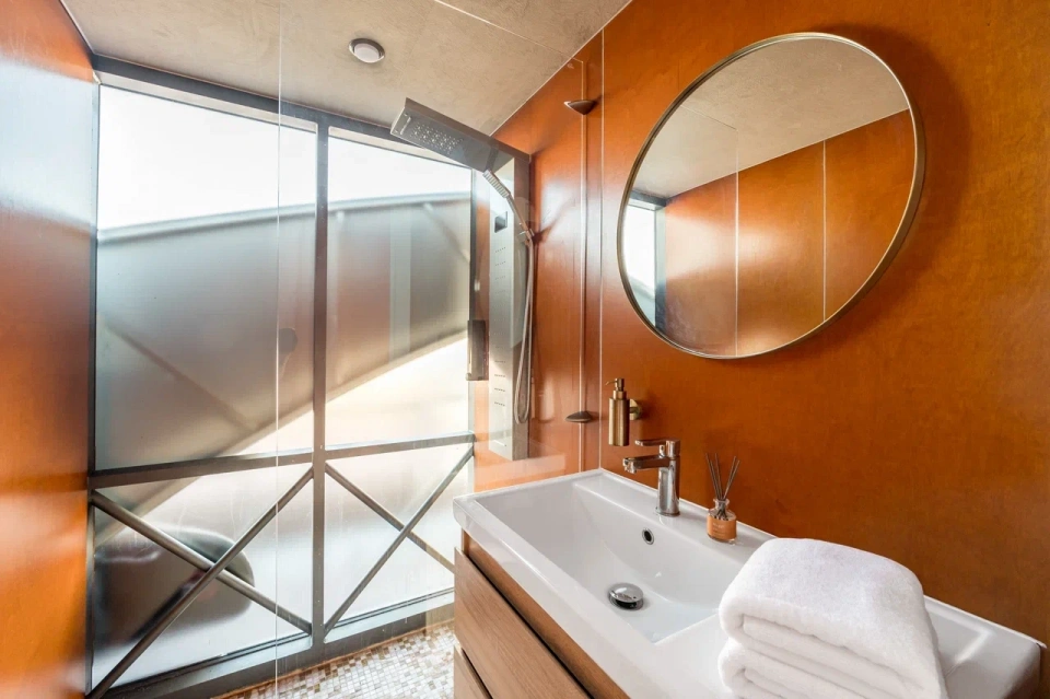 Хаусбот Маэстро