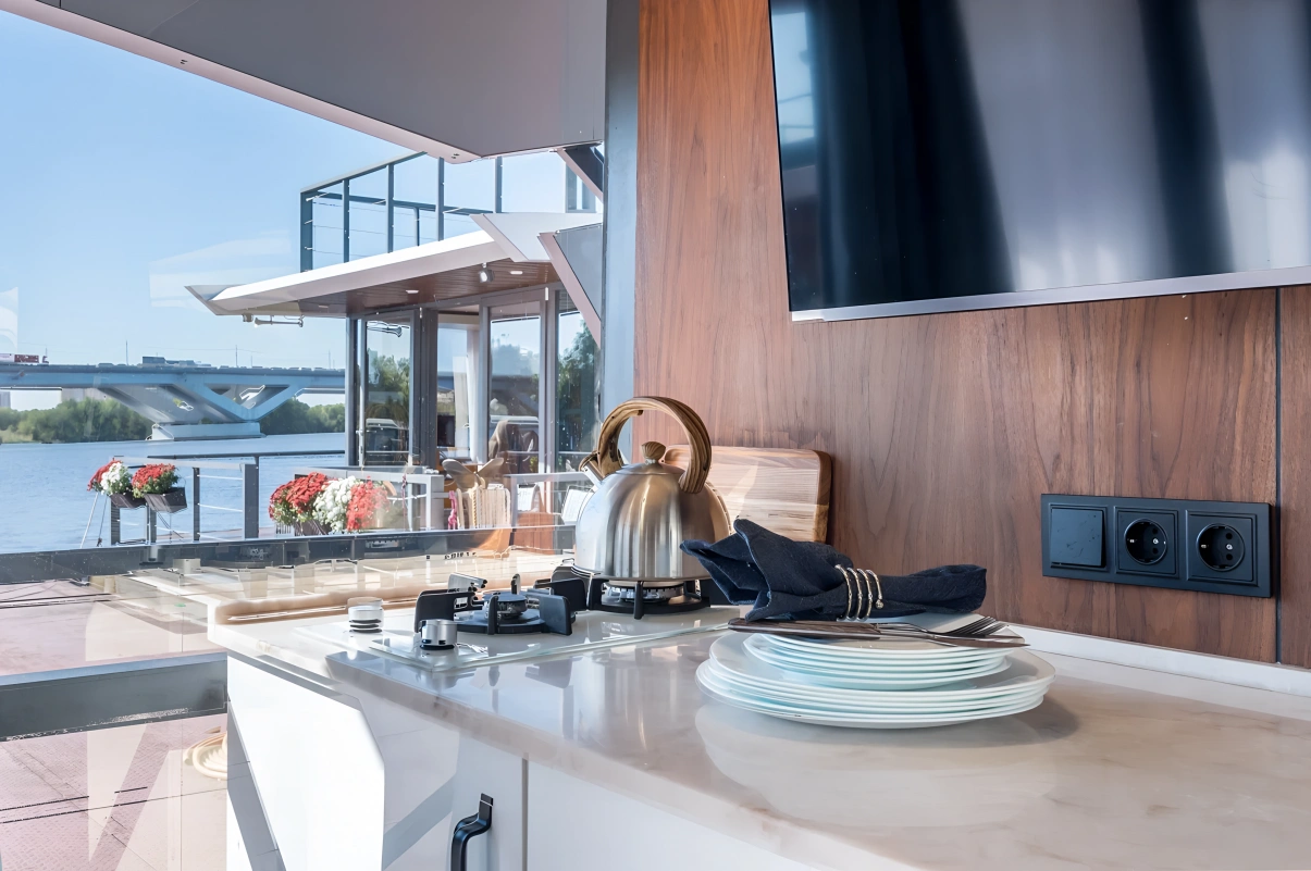 Отельный комфорт на воде